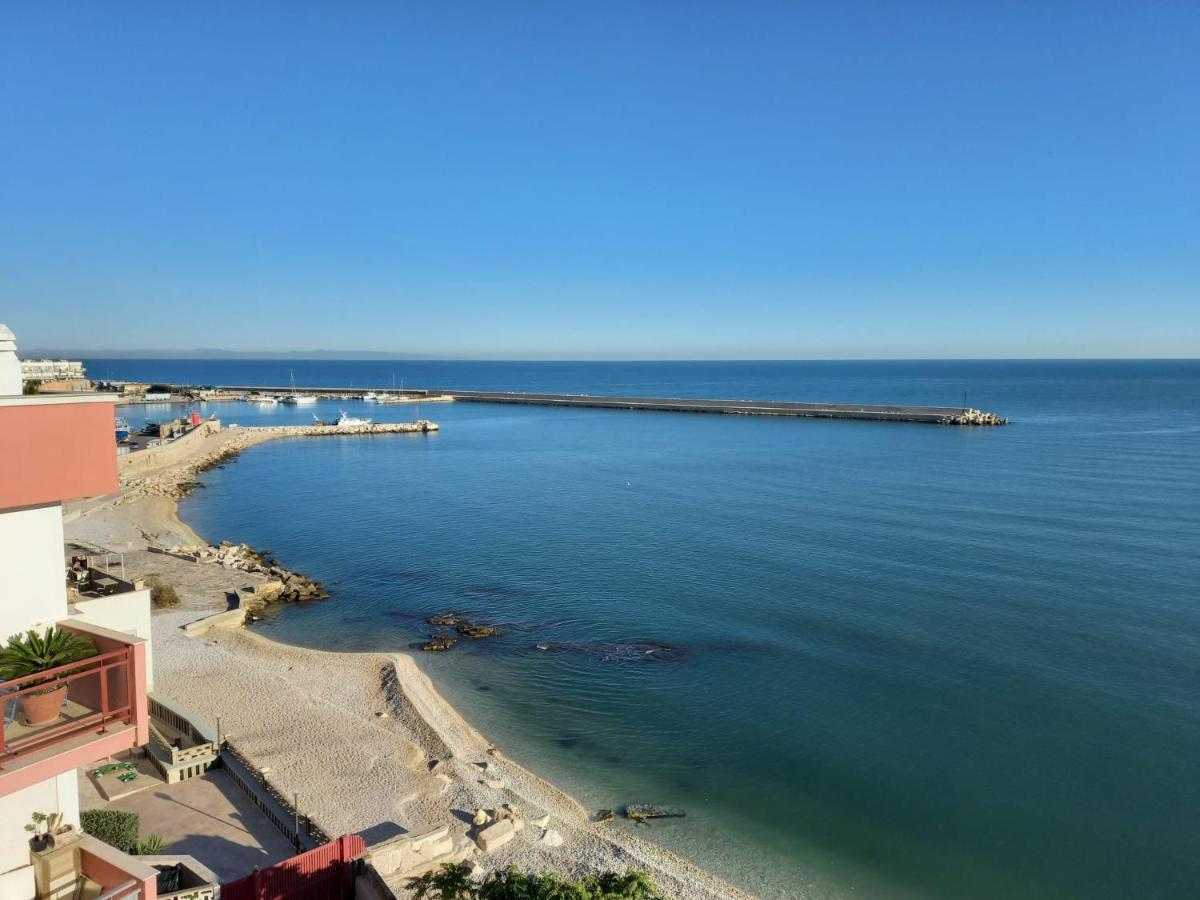 Ledueffe Casa Vacanze بيشيلي المظهر الخارجي الصورة
